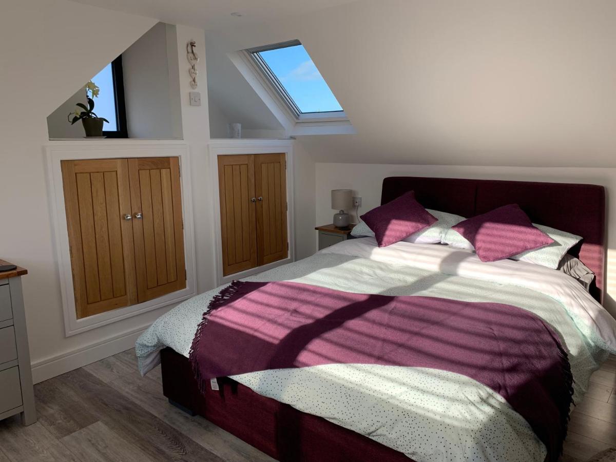 Surfers - Rest Bay, Holiday home Porthcawl